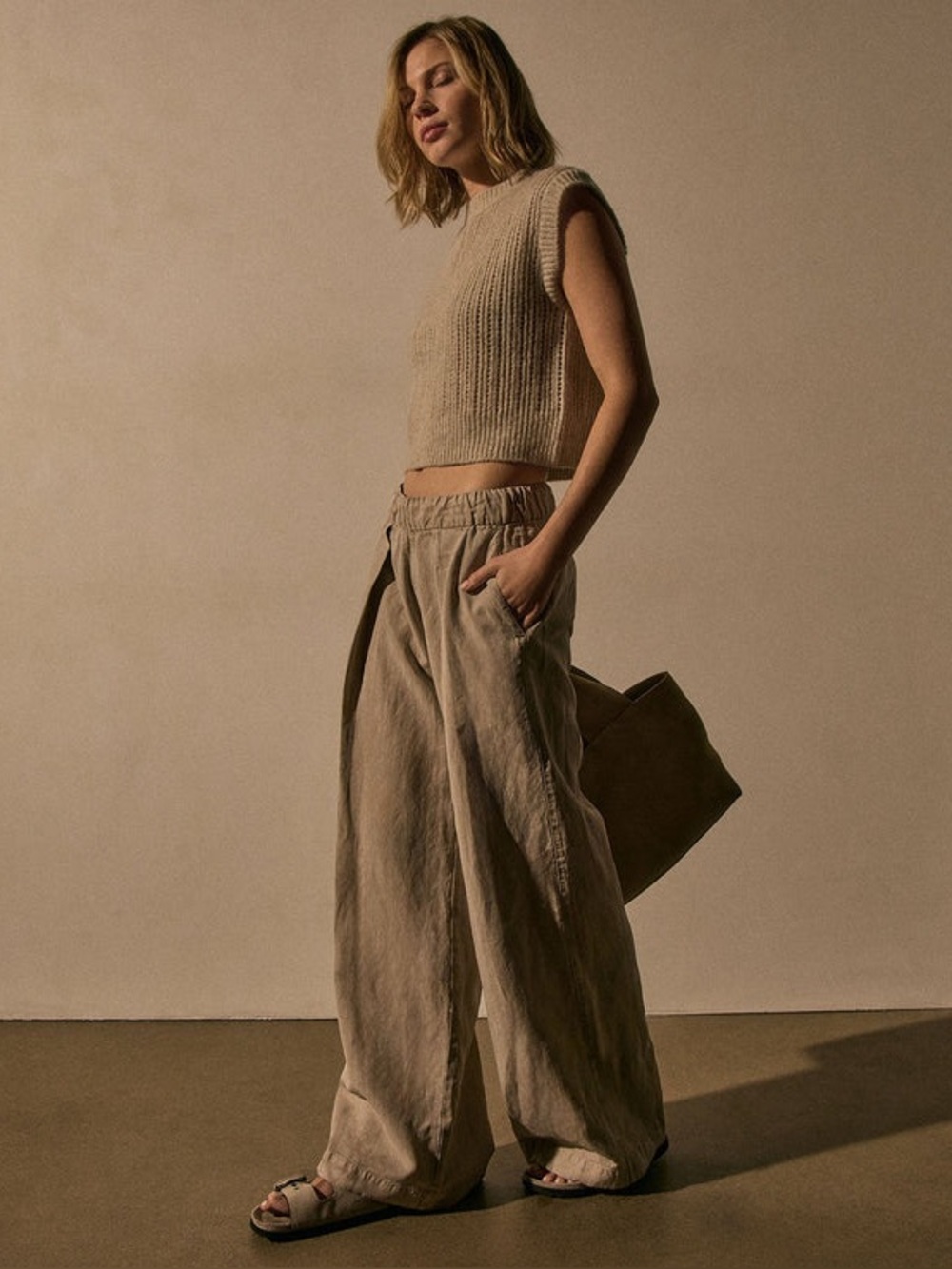 SOLD James Perse | Soft Pleat Wide Leg Pant | Linen Blend - Picture 10 of 10